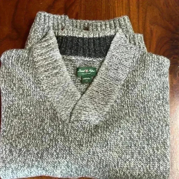 David and Taylor collection men’s large acrylic sweater. - Picture 5 of 5